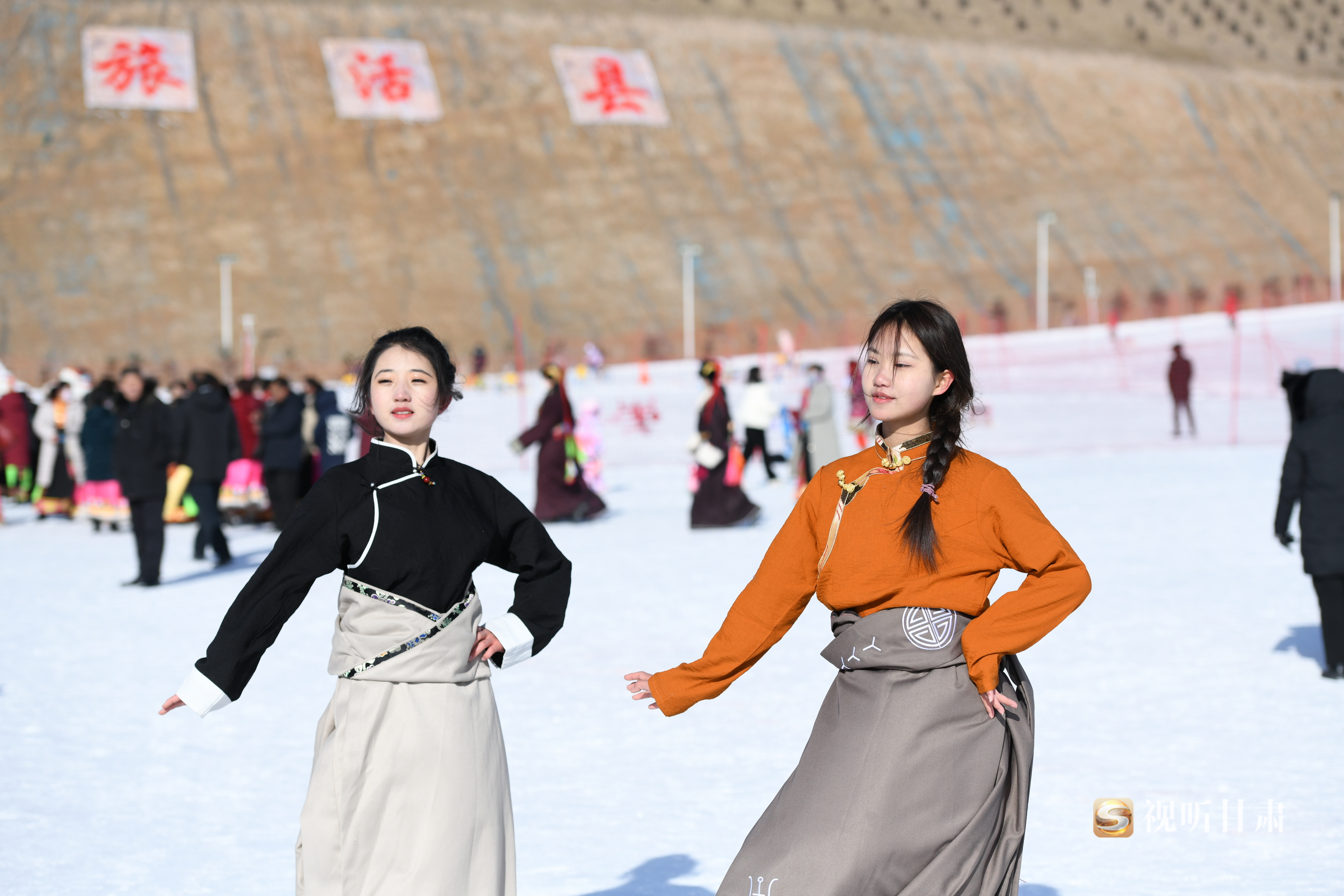 天祝县第六届相约乌鞘岭冰雪嘉年华冰雪艺术节启动